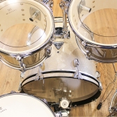 BATERIA MICHAEL TRINITY GOLD BRIGHT BUMBO 22 PRATOS E BANCO DMT222