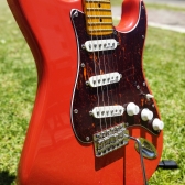 GUITARRA VINTAGE STRATOCASTER REISSUED SERIES V6M FIESTA RED